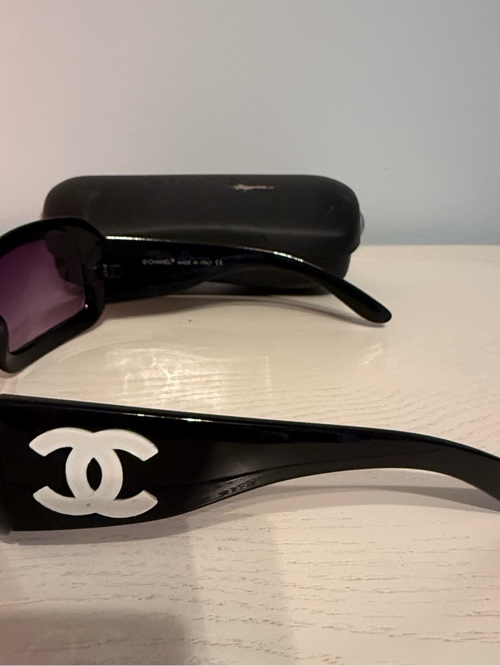 Black Double C Sunglasses Y2K / Lightly Used!